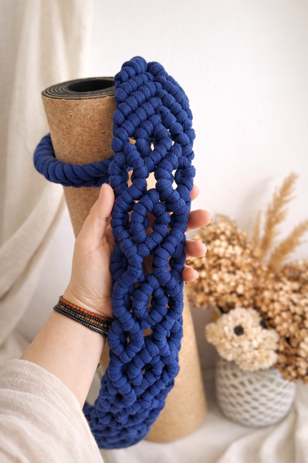 dhara. yoga mat strap — side detail and hardware