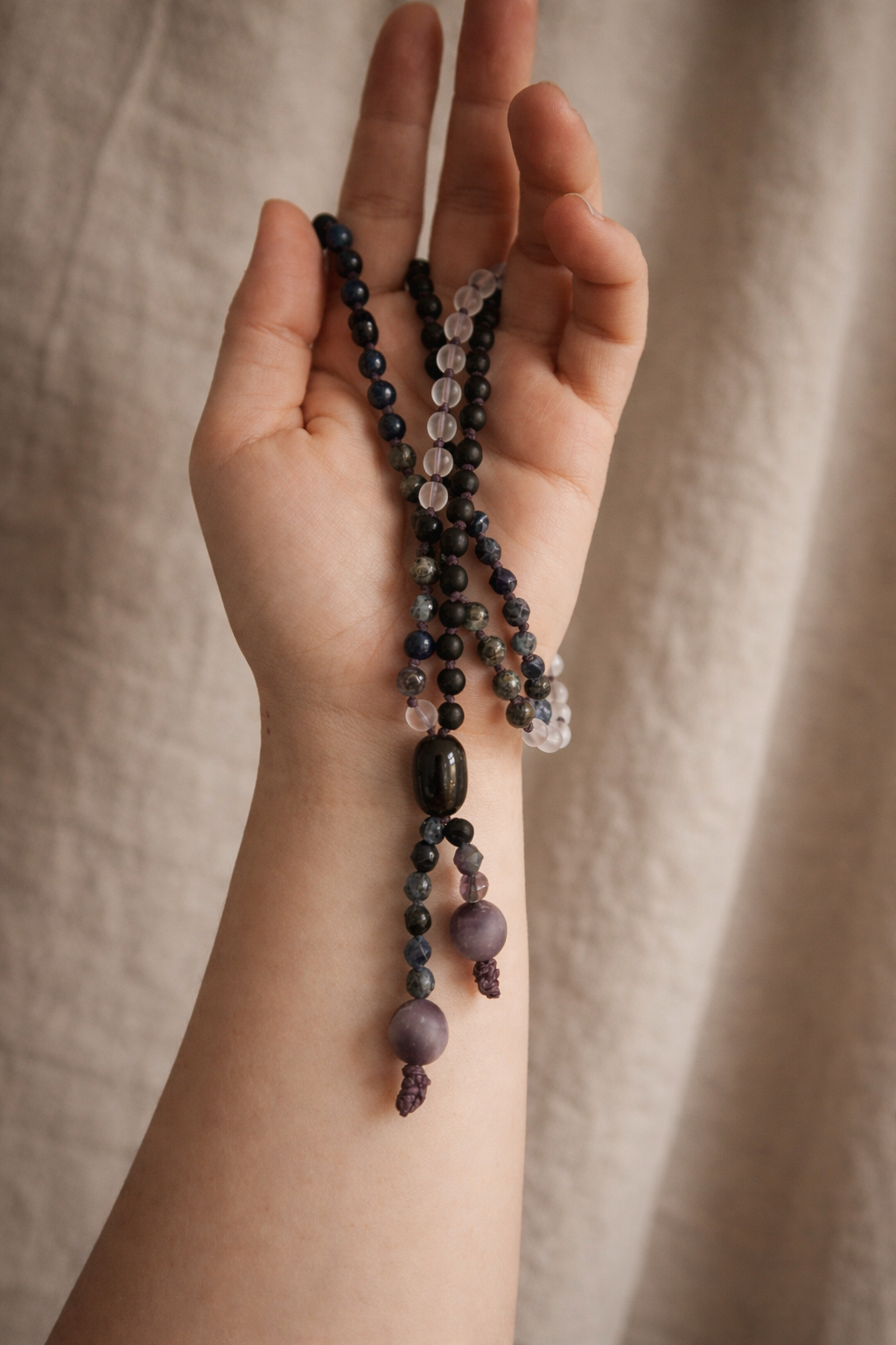 threshold mala — threshold mala coiled, showing full composition